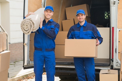Low-carbon van supporting sustainable storage operations